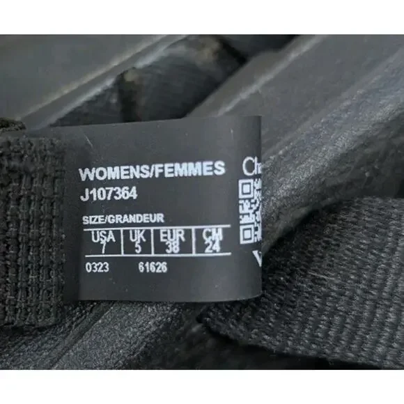 Chaco Womens Sz 7 Z Cloud 2 Sandals in Solid Black w/Box Gorpcore - Picture 8 of 9